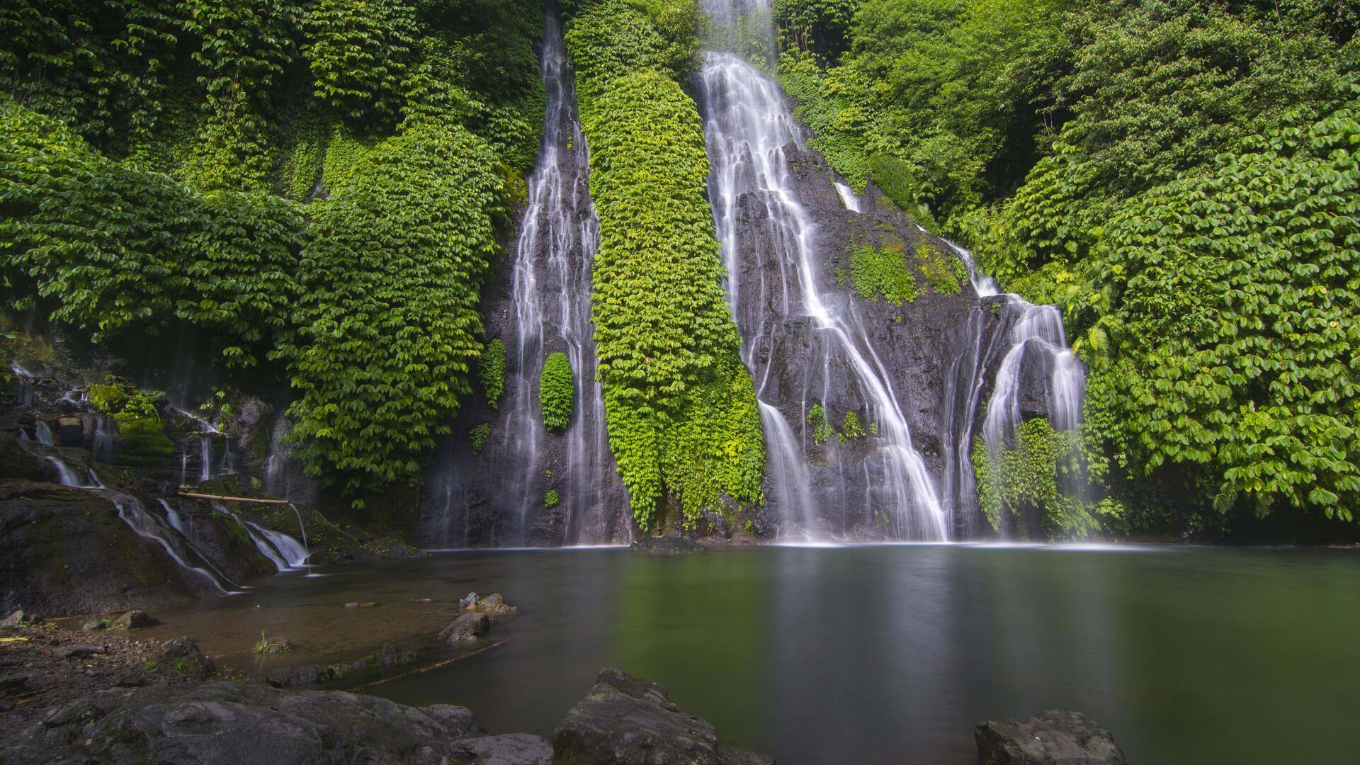 Air terjun tersembunyi